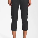 The North Face Aphrodite Motion Capri Pants Women's Black Size Small Photo 0