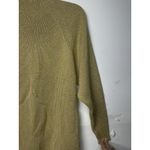 Jones New York Vintage Women’s Turtleneck knitted gold sweater Size Medium Photo 3