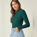 Dark Green Casual Womens Long Sleeve Mock Neck Fitted Stretch Shirt Size Medium Photo 0