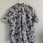 American Eagle Floral Button Shirt Photo 1