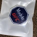 $1️⃣ with bundle Popsocket UFC Modelo Photo 0