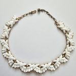 Trifari Signed Collar Necklace White Ruffled Panels Gold Tone Metal Photo 4