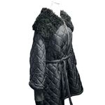 Women's Black Quilted Coat with Faux Fur Collar Size undefined Photo 6