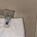 White skirt with black floral appliqué Photo 3