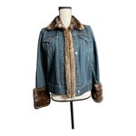 Gap  Jean 1969 Denim Jacket With Mink Fur Trim Size 10 Photo 6