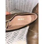 All Black Shoes Women's 8.5 EU 39 Beige‎ Leather Slip On Silver Metallic Heel Brown Photo 7