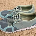 on cloud Woman Sz 5.5 On Clouds Photo 0