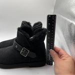 UGG NWOB  Women’s Timely Short Buckle Boots In Black Sz 5 New Photo 2