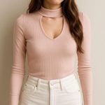 Hollister NWOT  Women’s Keyhole Long Sleeve Tee in Baby Pink Photo 0