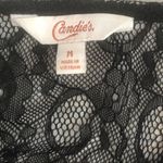 Candie's Candie’s || Black floral blouse Photo 4