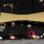 Betsey Johnson NWT  Gold Bow Navy Blue & Roses Patent Leather Wallet Photo 7