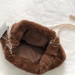 Forever 21 New Grossi faux fur handbag/crossbody bag from Photo 8