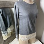 Source Unknown Elegant Gray Top with Lace Detail Photo 12