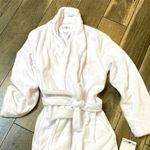 Calvin Klein Robe Photo 1