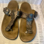 Taos Siren Embellished Leather Sandals‎ Size 7 Photo 2