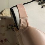 Pale Pink Wireless Bra Size undefined Photo 1