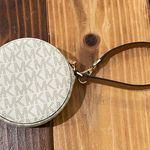 Michael Kors Flower Pouch Small Coin Case Photo 2