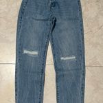 Edikted Pocketless Mom Jeans Photo 1