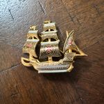 Beautiful Vintage Spanish Galleon Sailing‎ Ship Damascene Brooch ~ Spain 1.5” Photo 0