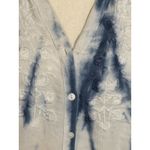 Vintage America Blue/White Tie Dye Button Photo 2