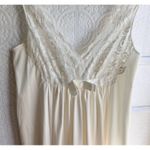 Vintage Shadowline Front Lace Bodice Peignoir Set Robe & Nightgown Ivory Size M‎ Size M Photo 3