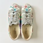 Johnny Was Women's Dreamer Sneaker in Floral Bird Print Metallic Laces Size 8 Photo 5
