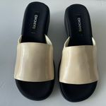 DKNY Cream and Black Platform Sandals Photo 6