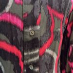 Nic+Zoe  Vibrant Pinks , black & grey button down Blouse Photo 3