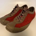 Teva KEAGAN 6053 Women's Size 8 Red Suede W/Brown Leather Comfort Shoes Photo 0
