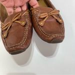 Clarks Artisan Women's Brown Leather Tassel Moccasin Loafers Driving Shoes 8.5M Photo 5