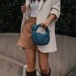 Bottega Veneta  Jodie Mini Knotted Intrecciato Leather Tote Bag in Blue Photo 2