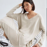Aritzia The Group Babaton Luxe Ribbed Sweater Top Photo 0