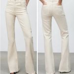 ZARA The 90s Full Length Raw Hem Side Slits Jeans in Cream, Size 6 Photo 1