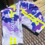 Peloton Reversible High Waist Camo Capri Photo 1