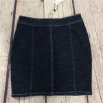 Just Quella  bodycon stretchy front zipper skirt Photo 3