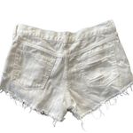 We The Free FREE PEOPLE High Waist Distressed Relaxed White Jean Shorts Sz 28 Photo 2