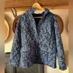 Talbots Like new QUILTED PAISLEY puffer JACKET blue size Medium Photo 2
