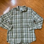 Old Navy EUC  ladies plaid shirt size L Photo 0