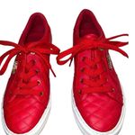 G by Guess Guess red faux leather quilted look sneakers ! Photo 7