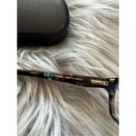 Twill & Tweed Prescription Glasses Woman’s Photo 5
