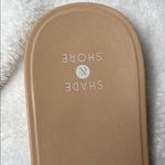 Shade & Shore  Women's Tan Clear Sandals Photo 2