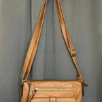 Bueno  SHOULDER/CROSSBODY PURSE CARAMEL BROWN MUTIL POCKETS ADJUSTABLE STRAP Photo 5