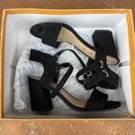 Unisa Reisa black suede  block heel sandals with an open toe and ankle strap sz 6 Photo 0