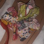 Xhilaration Flower Sandals  Photo 2