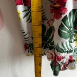 Isaac Mizrahi White Tropical Print Tank Top, Coconut Girl Y2K Boho Resortwear‎ Small Photo 4