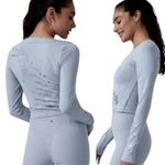 Athleta NWT  Shanti Eyelet Top in Begonia Blue Star, XL Photo 1