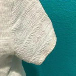 American Eagle ⭐️  white textured teeshirt in size small Photo 1