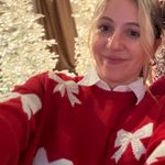 Francesca's Vicky Bow Print Pullover Sweater Photo 1