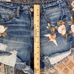 American Eagle  Hi-Rise Festival Denim Floral/Bird Embroidery Women’s Size 4 Photo 10