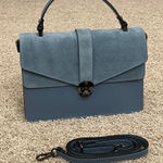 Elegant Blue Handbag Photo 0